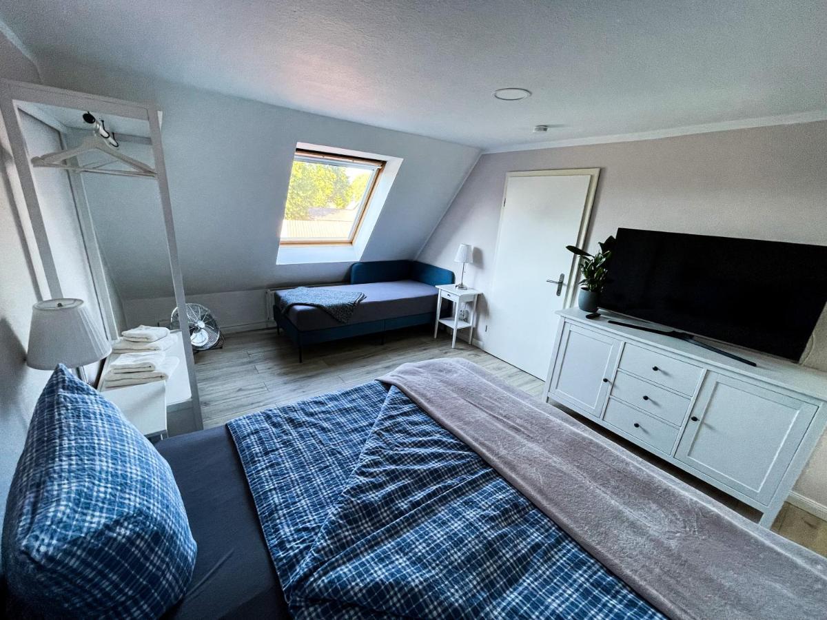 Op'N Doerp Apartments Barsbek Esterno foto