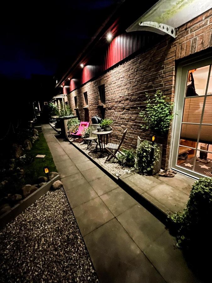 Op'N Doerp Apartments Barsbek Esterno foto