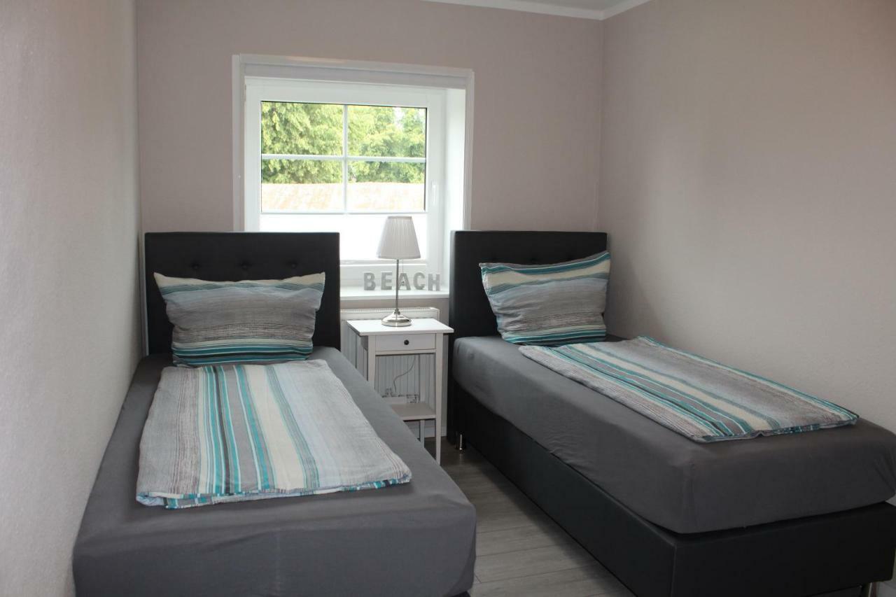 Op'N Doerp Apartments Barsbek Esterno foto