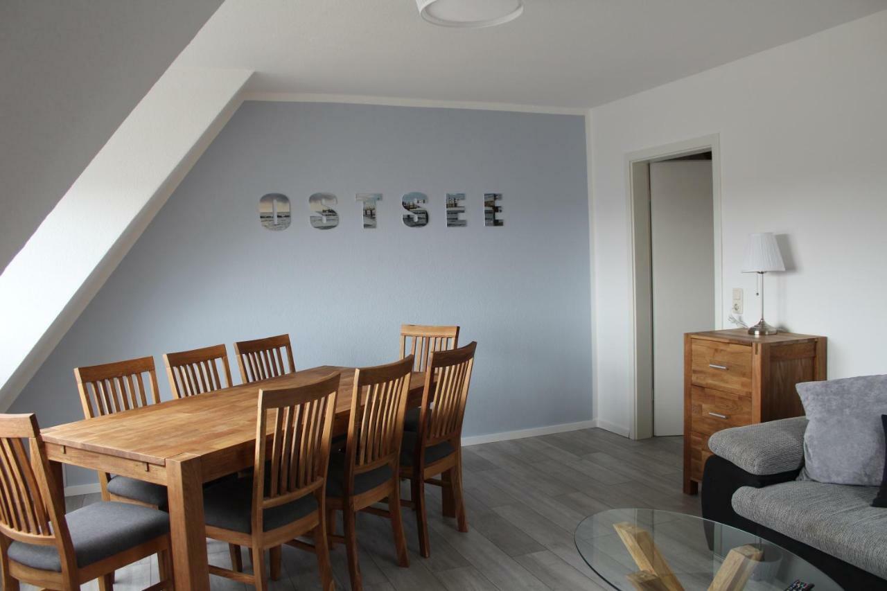 Op'N Doerp Apartments Barsbek Esterno foto