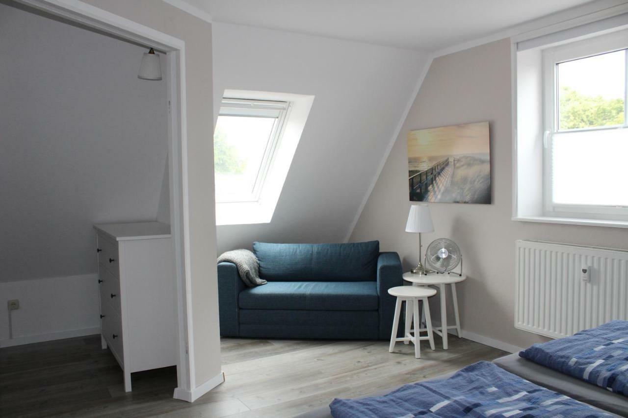 Op'N Doerp Apartments Barsbek Esterno foto